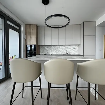 Eurovea Tower Ii Beige Apartment *