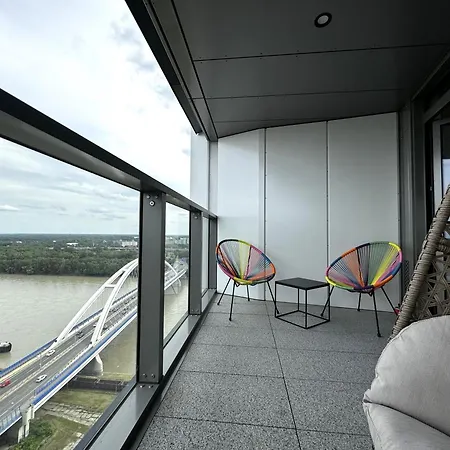 Eurovea Tower Ii Beige Apartment Bratislava