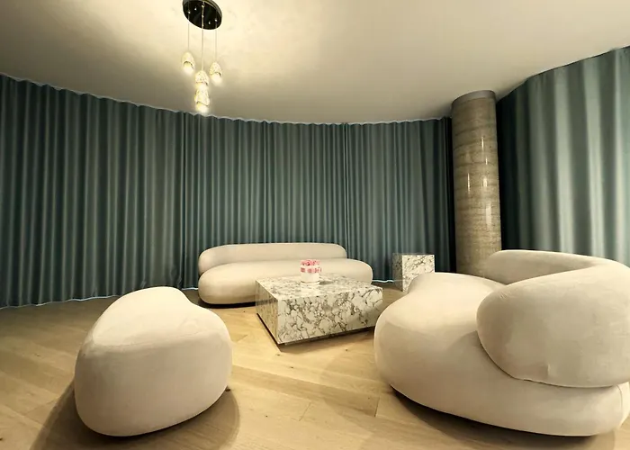 Eurovea Tower Ii Beige * 브라티슬라바