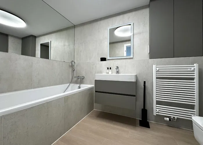 Eurovea Tower Ii Beige شقة *