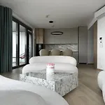 Eurovea Tower Ii Beige *