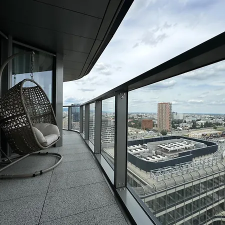 Apartman Eurovea Tower Ii Beige *